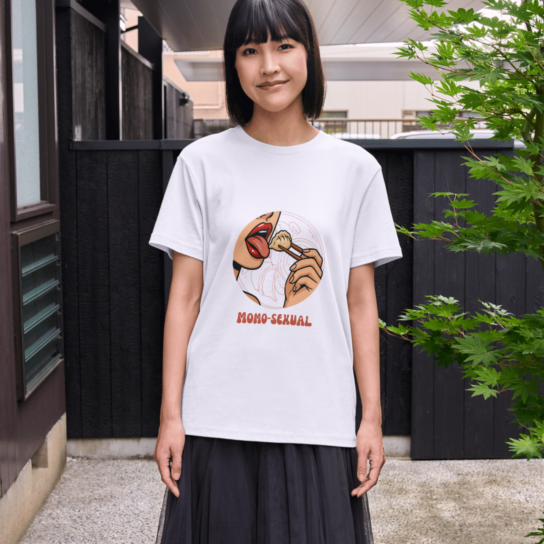 Momo Lover T-Shirt