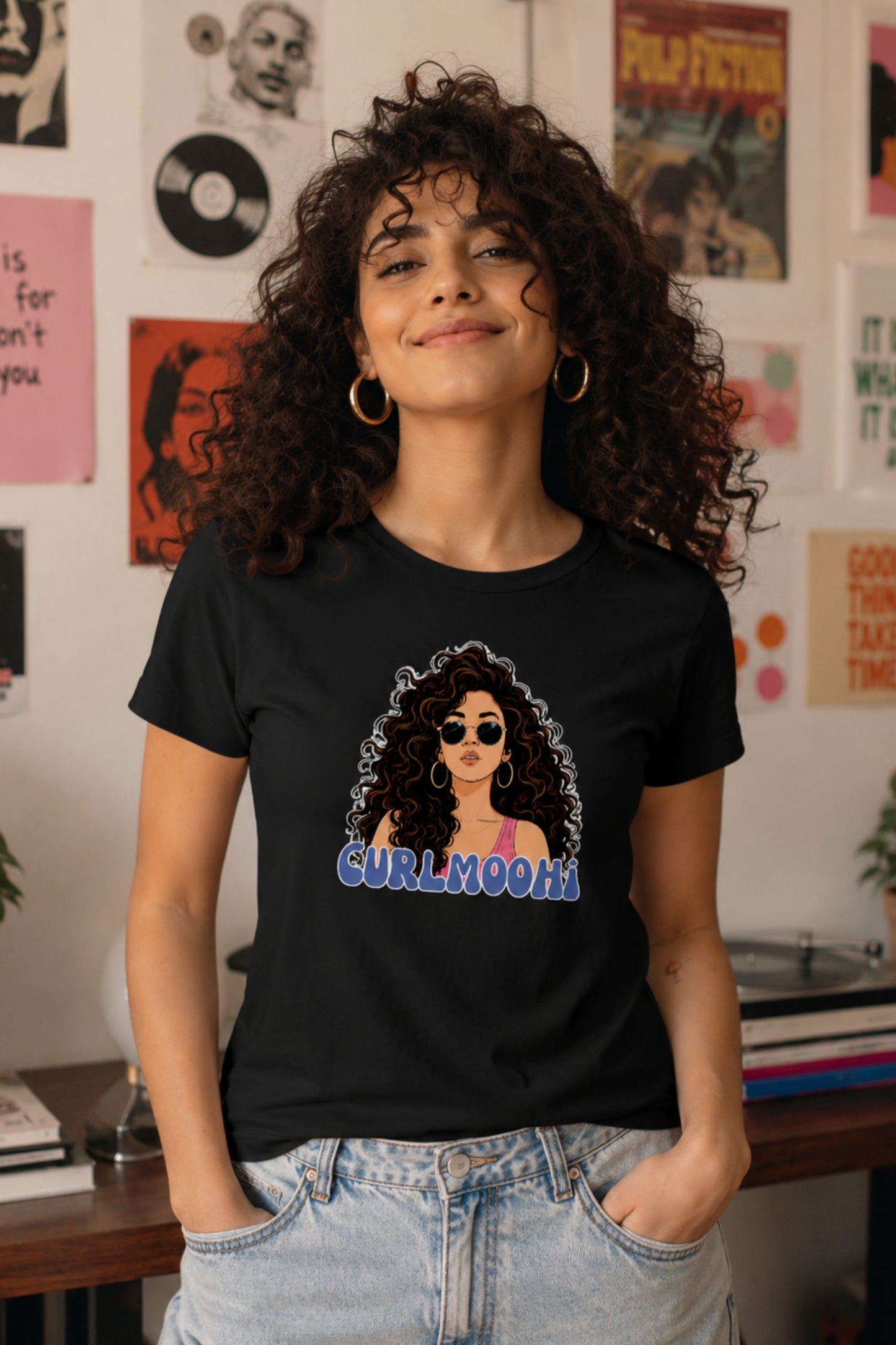 Curlmoohi T-Shirt Women